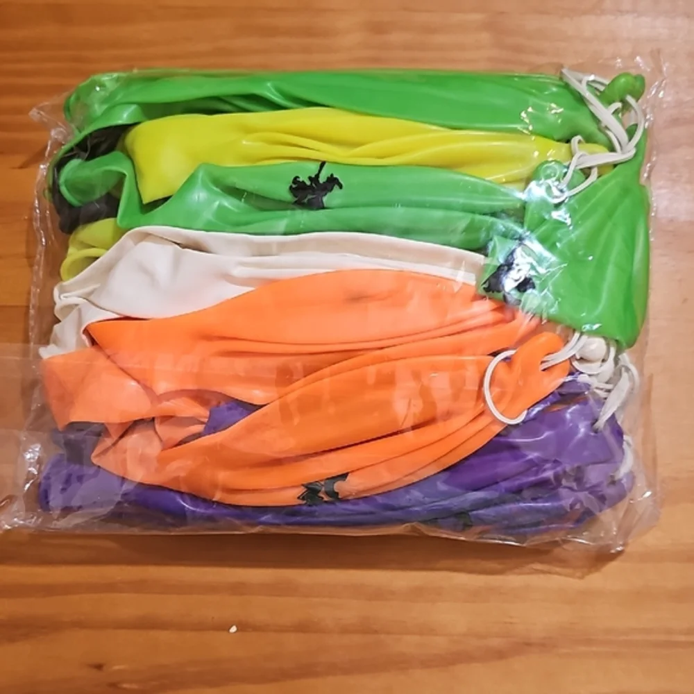 36 Halloween Party Punching Balloons